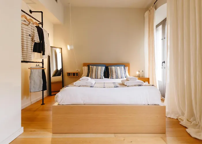 Bravissimo Nou 3, Two Bedroom Centre Gérone
