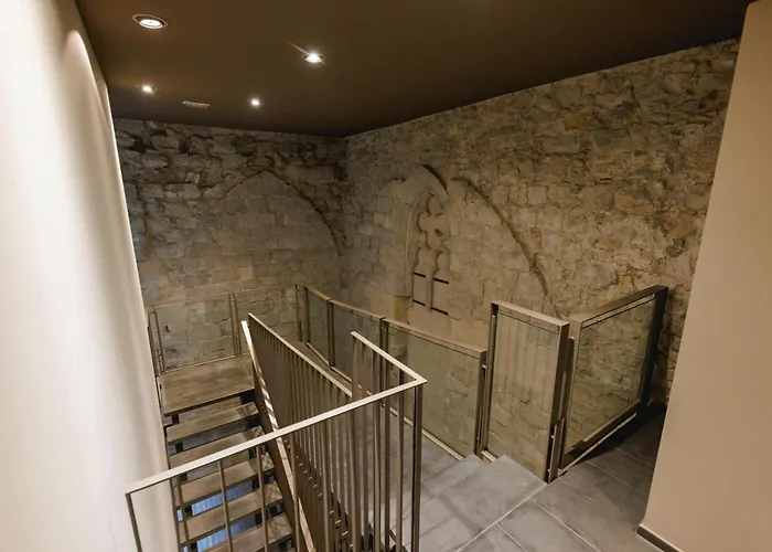 Bravissimo Nou 3, Two Bedroom Centre Gérone