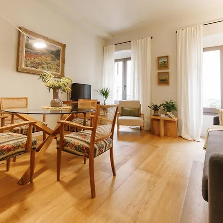 아파트 Bravissimo Nou 3, Two Bedroom Centre *